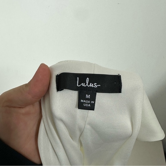 3 for $20 ⭐️ Lulu’s Late Night Love White One-Shoulder Bodycon Dress - Picture 13 of 13
